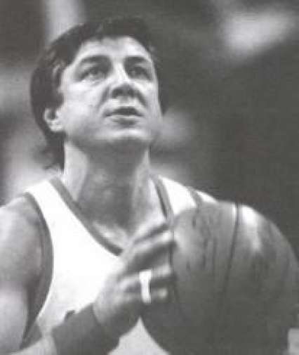 Pino Brumatti al tiro libero